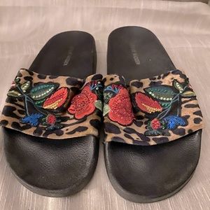 Steve Madden slides